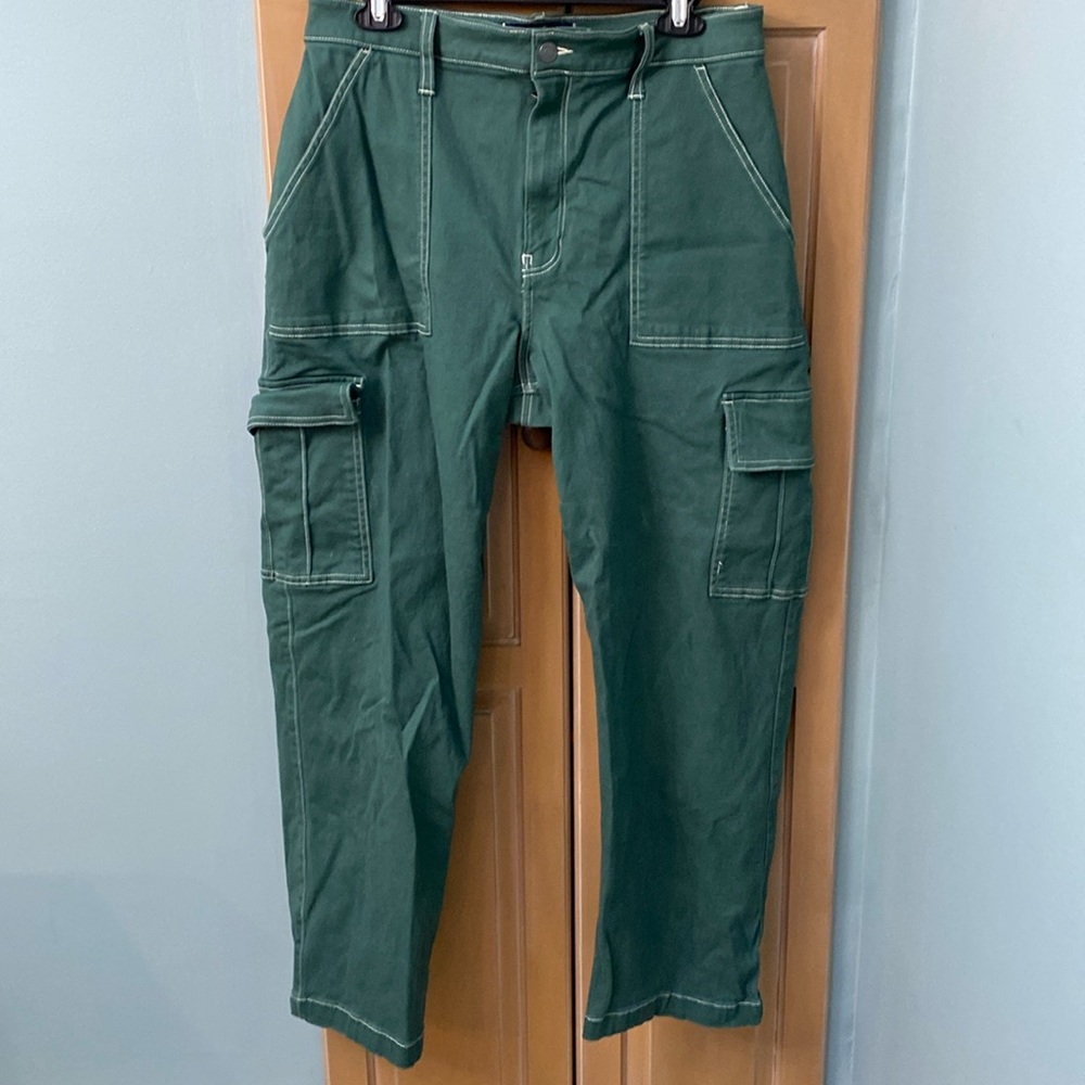 Hollister cargo pants